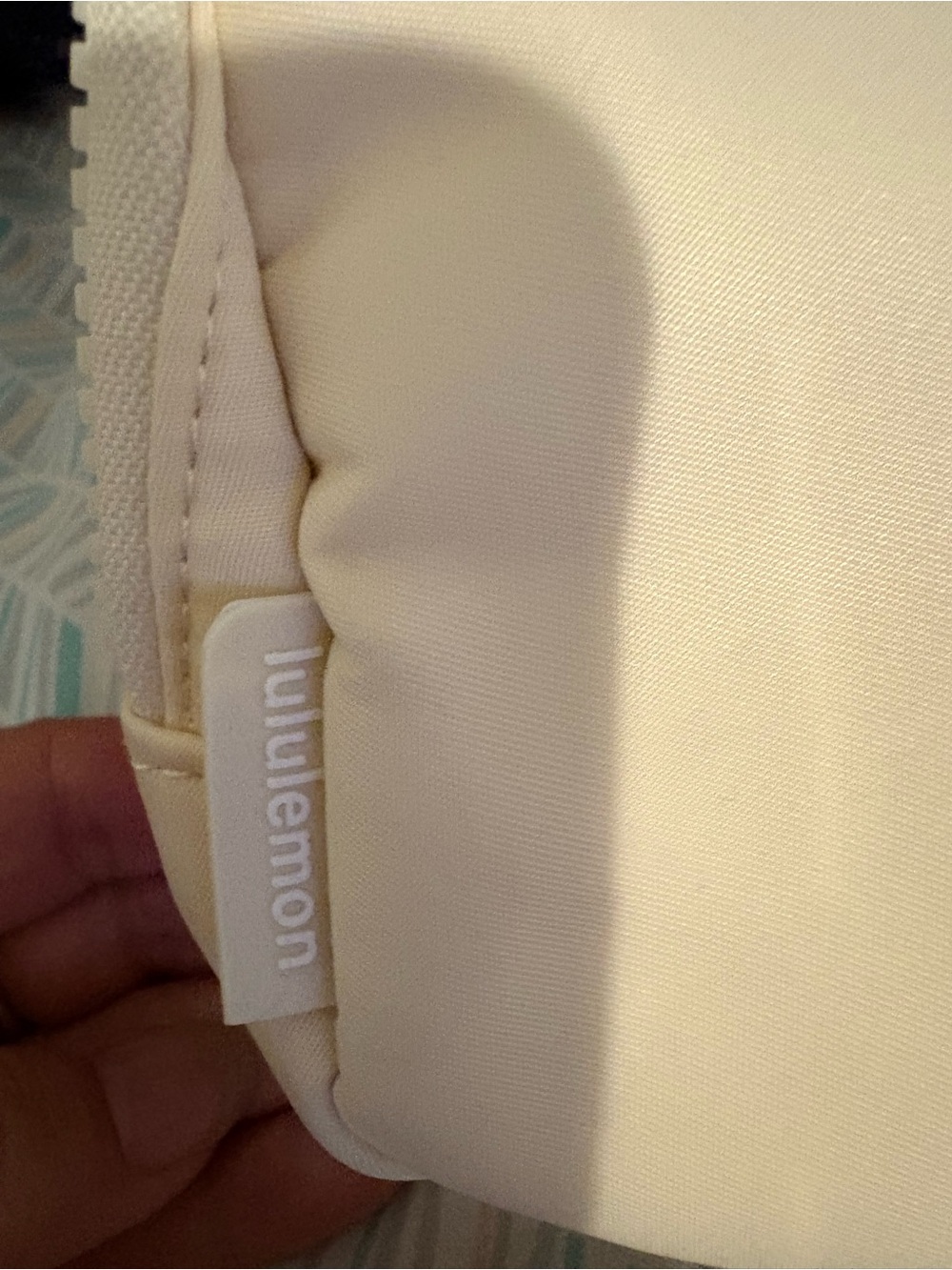 lululemon athletica Cream Belt Bag NWOT - Picture 3 of 6